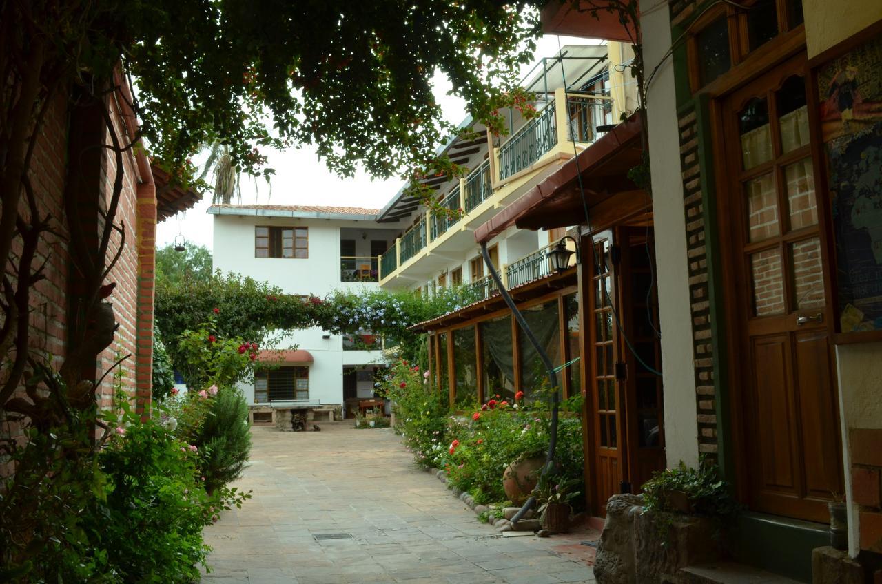 Hostal Pachamama Сукре Экстерьер фото