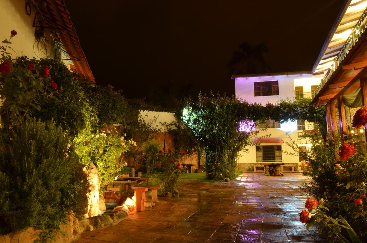 Hostal Pachamama Сукре Экстерьер фото